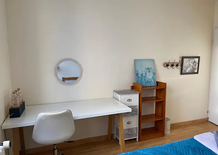 Quarto em Acomodações Particulares Chambre Gare-centre 2